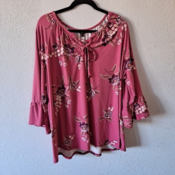 Lee Tops - Magenta Floral Lee Blouse